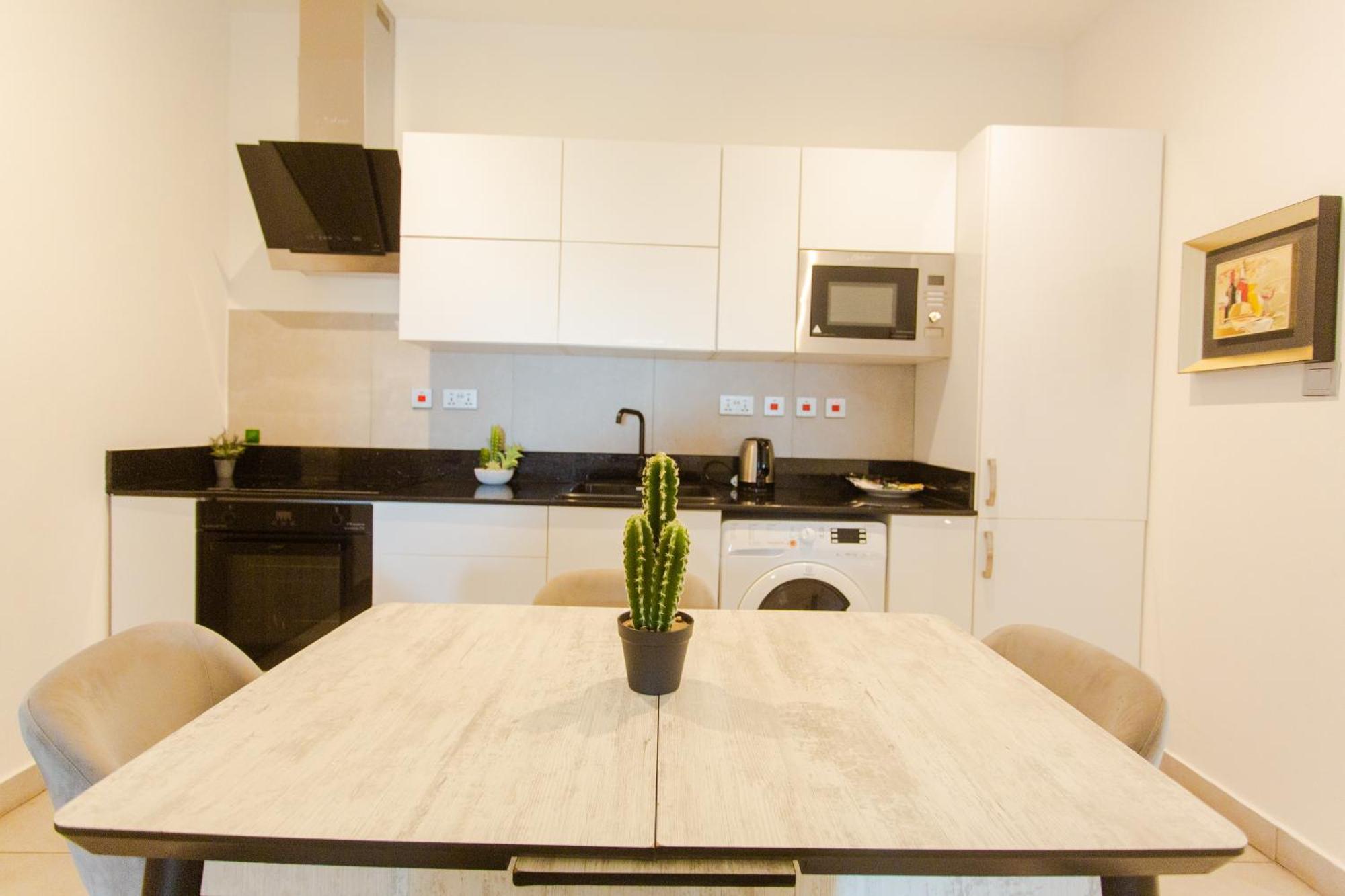 Accra Luxury Apartments @ Pine Court Exterior foto